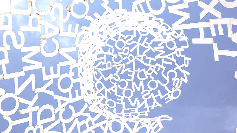 Imagem conceptual de letras em espiral